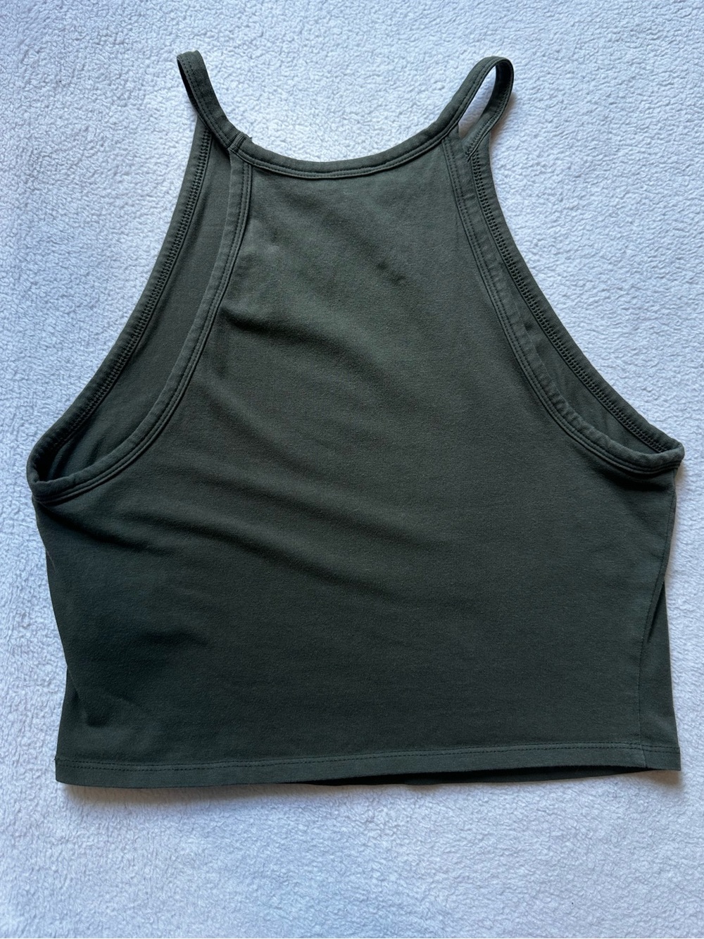 Express High Neck Cropped Tank - Picture 2 of 4